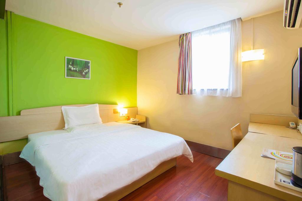7Days Inn Zhongshan People'S Hospital Holiday Square Zimmer foto