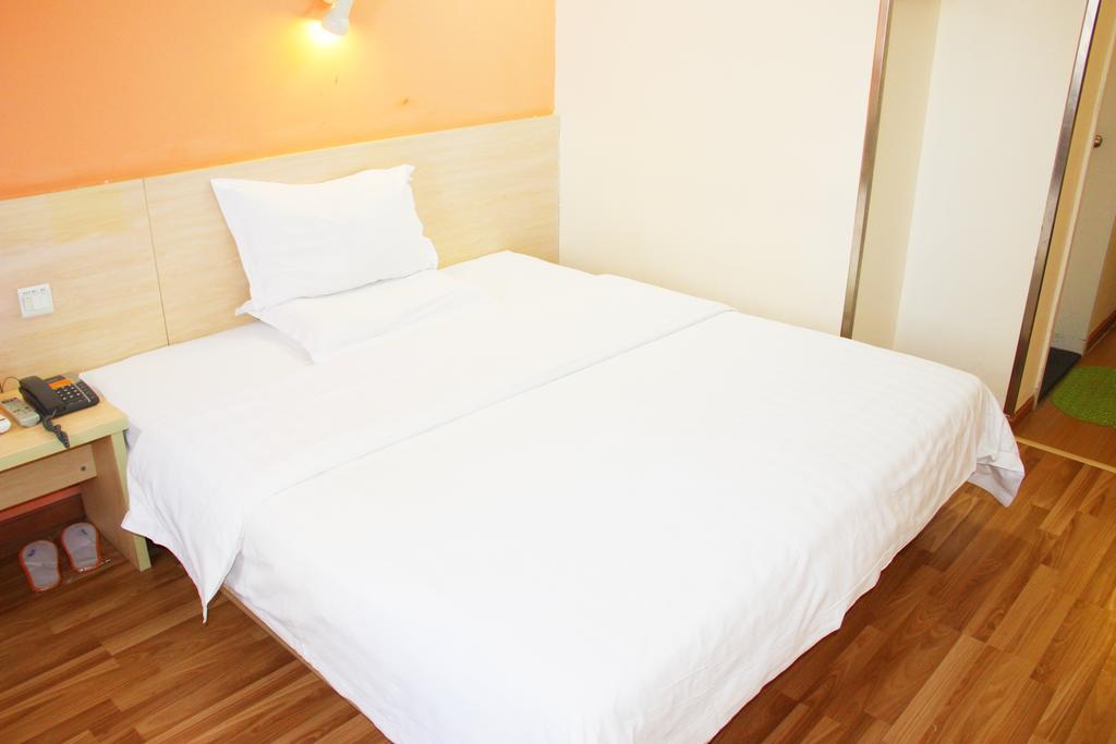7Days Inn Zhongshan People'S Hospital Holiday Square Exterior foto