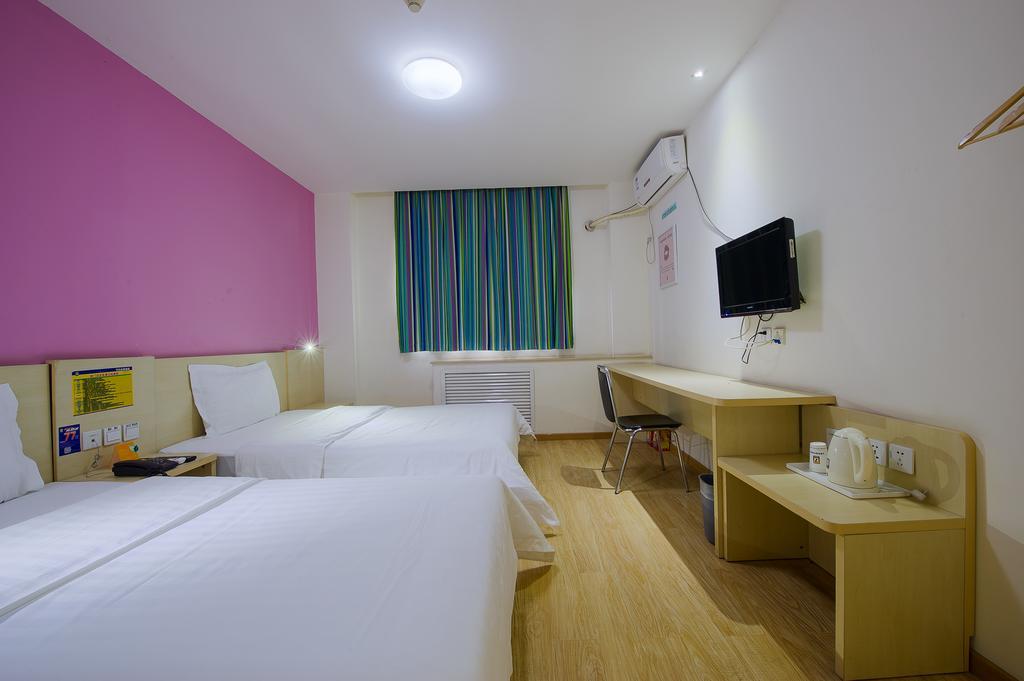 7Days Inn Zhongshan People'S Hospital Holiday Square Exterior foto